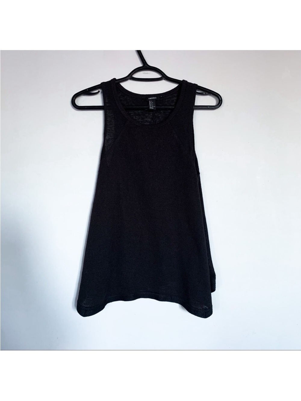 Forever 21 • Flowy Tank Top